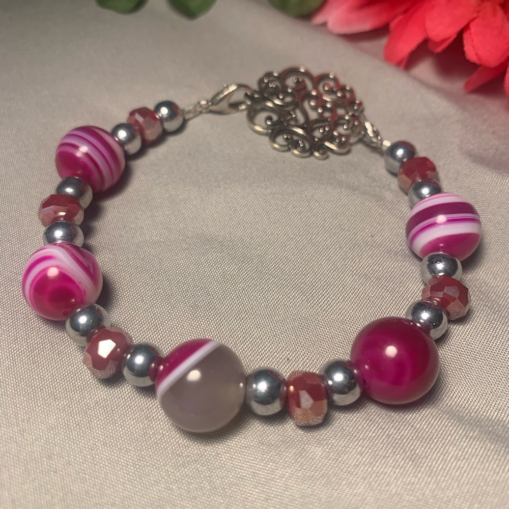 pink and white swirl silverite bracelet